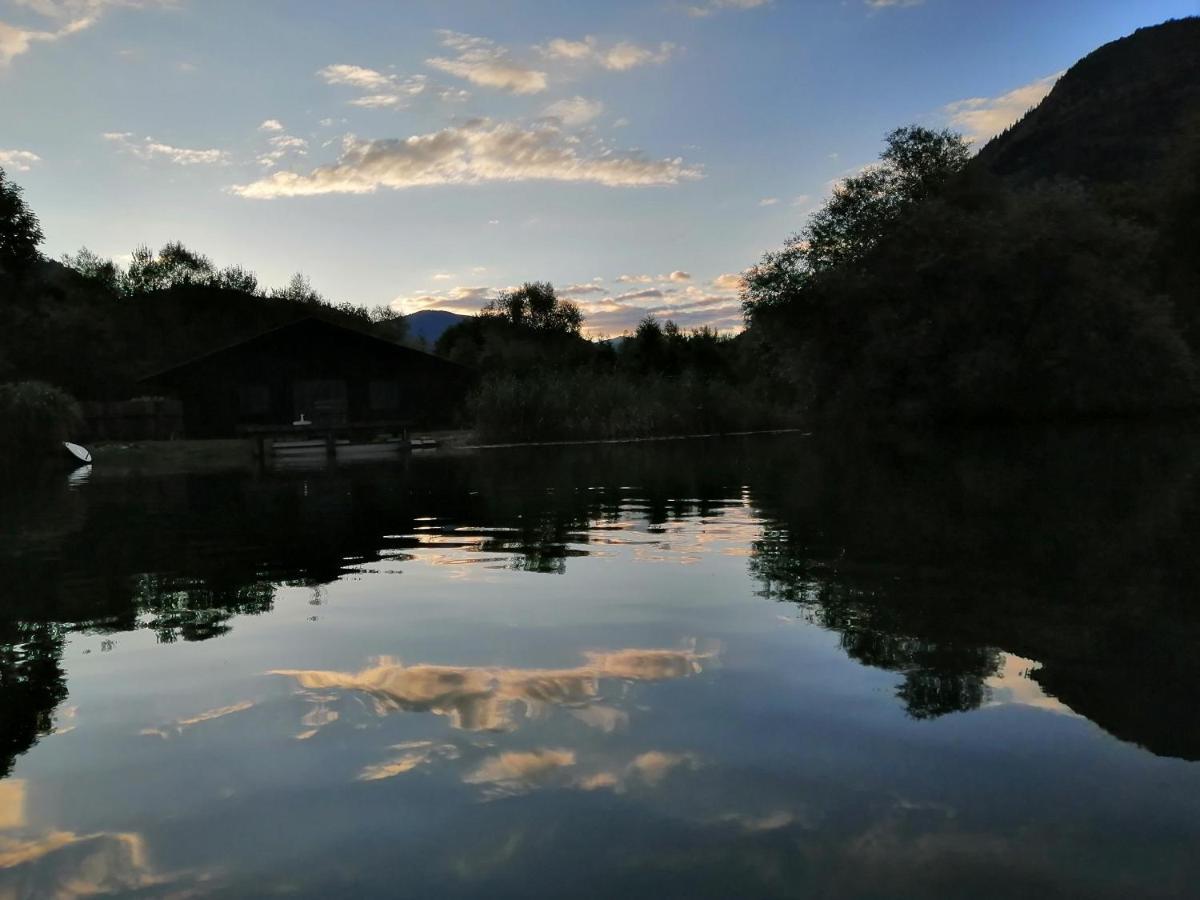 Ferienwohnungen Schiller Landskron Esterno foto