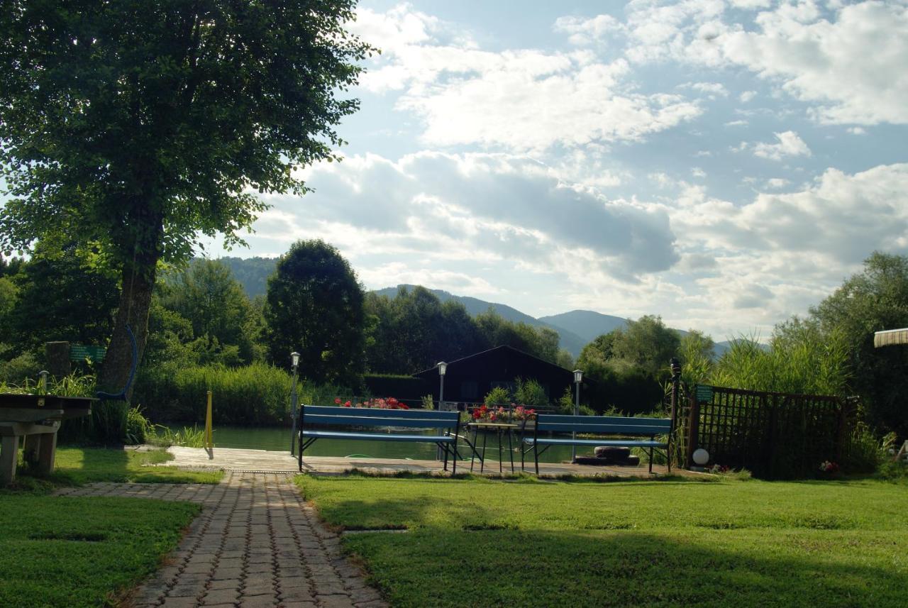 Ferienwohnungen Schiller Landskron Esterno foto