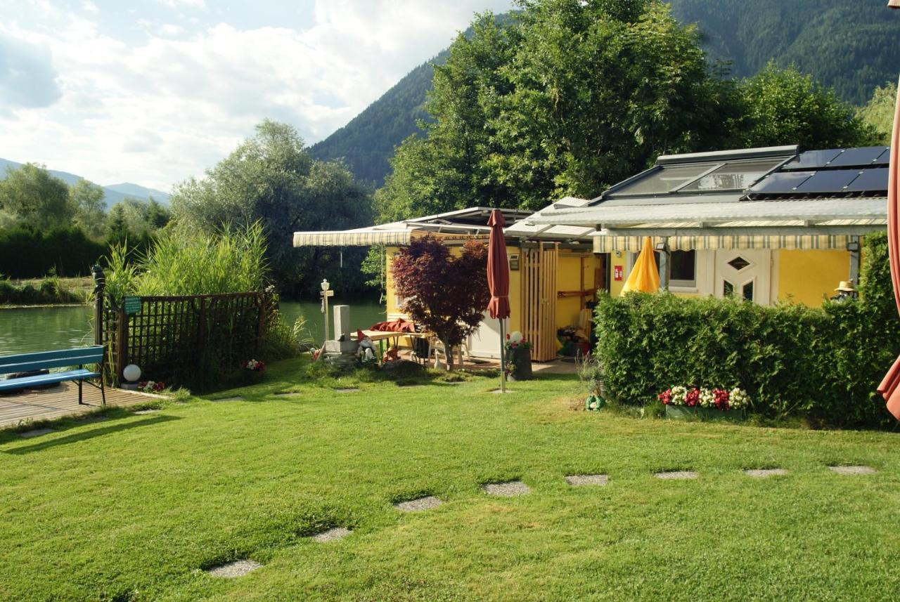 Ferienwohnungen Schiller Landskron Esterno foto