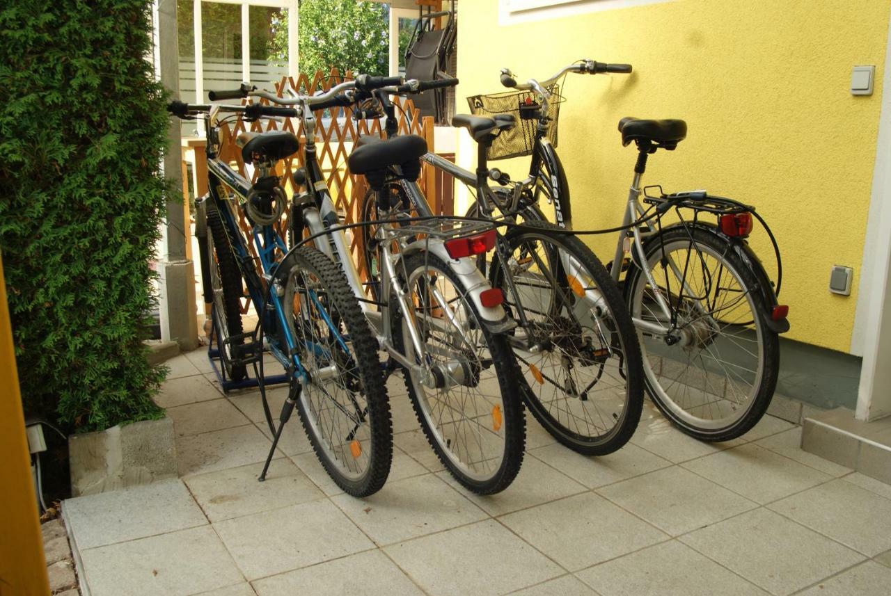 Ferienwohnungen Schiller Landskron Esterno foto