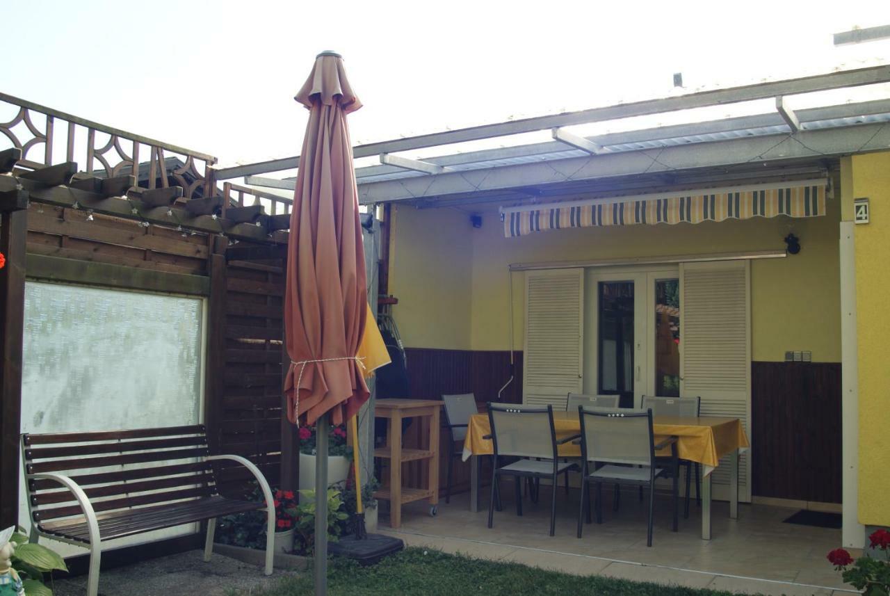 Ferienwohnungen Schiller Landskron Esterno foto